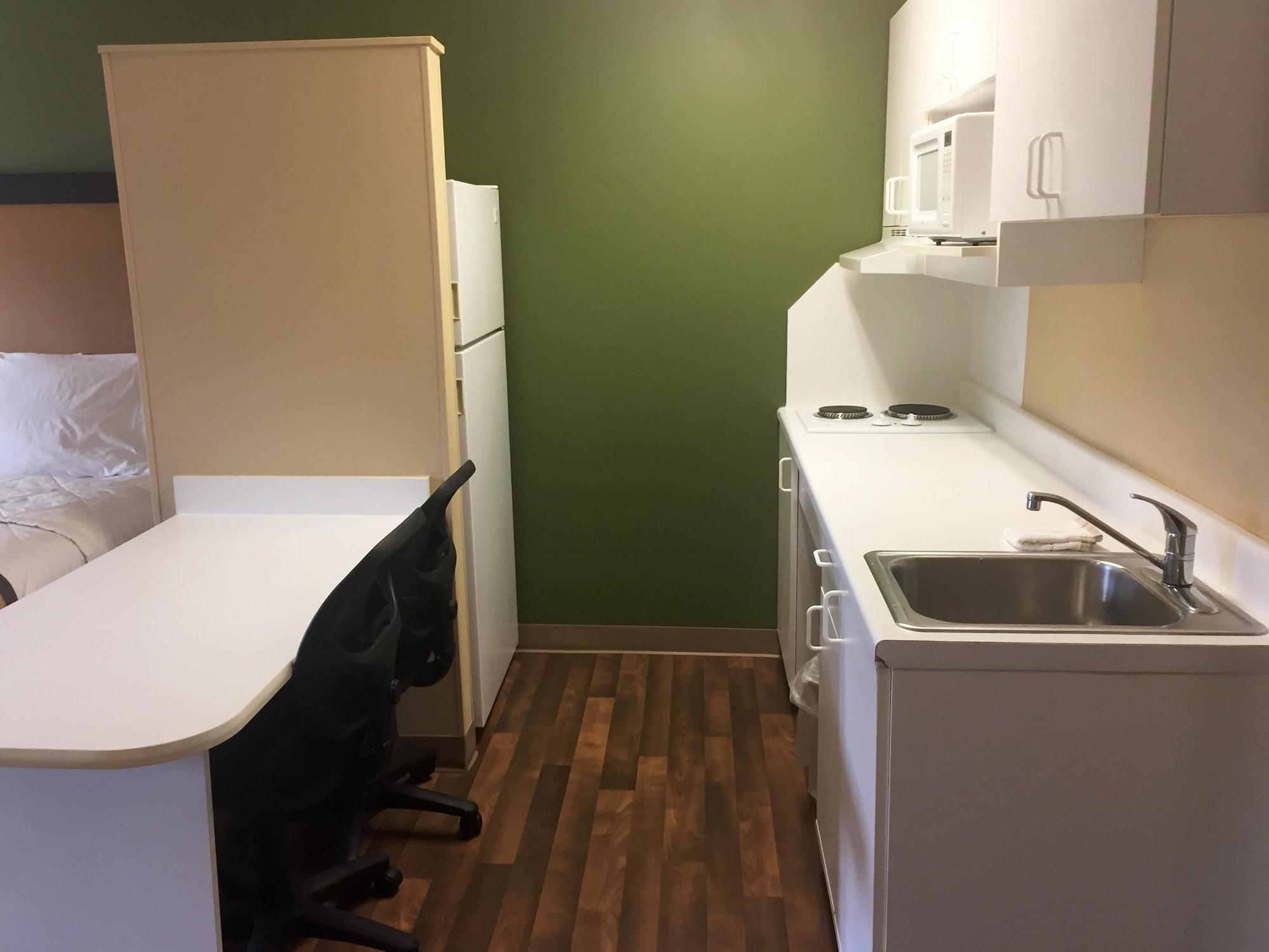 Extended Stay America Select Suites - Detroit - Novi - Haggerty Road Northville Exterior foto