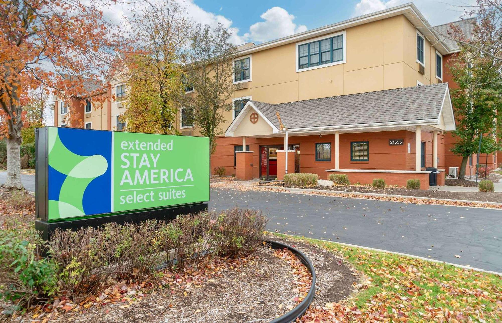 Extended Stay America Select Suites - Detroit - Novi - Haggerty Road Northville Exterior foto